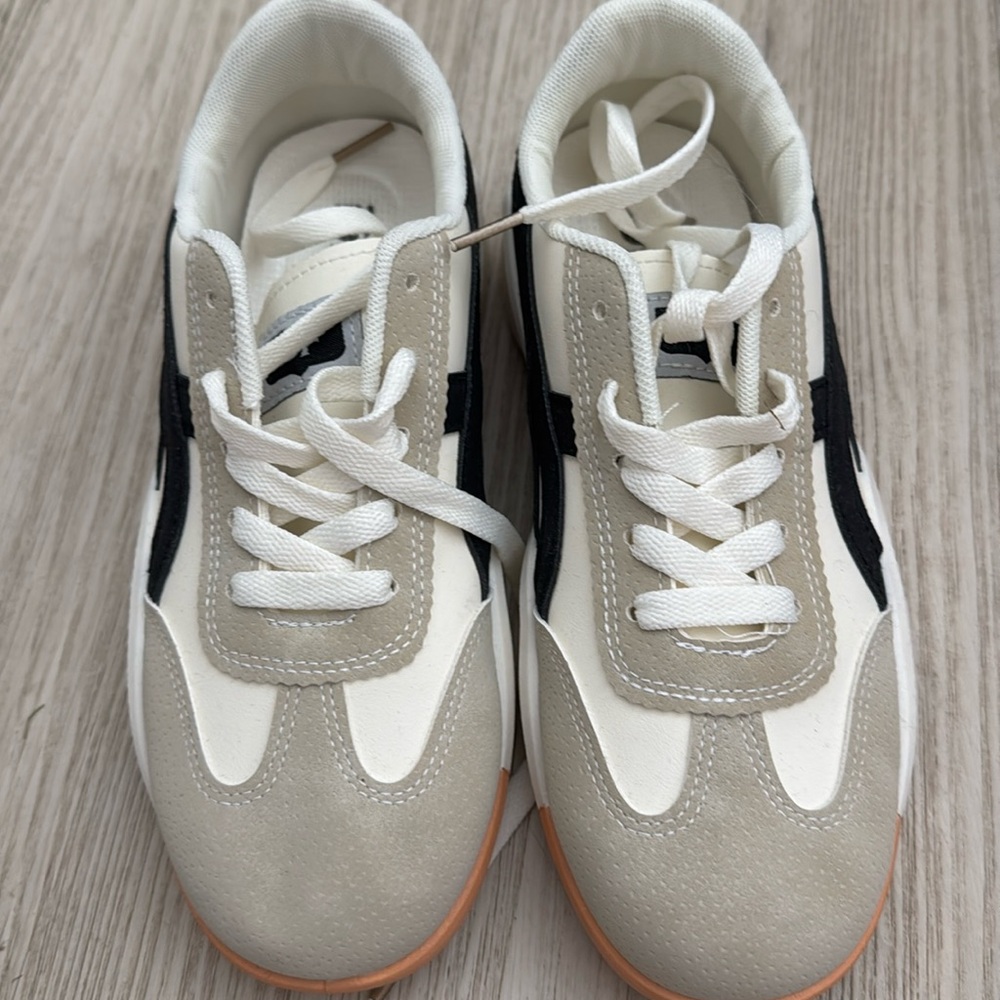Deflorance brand new orthopedic shoes